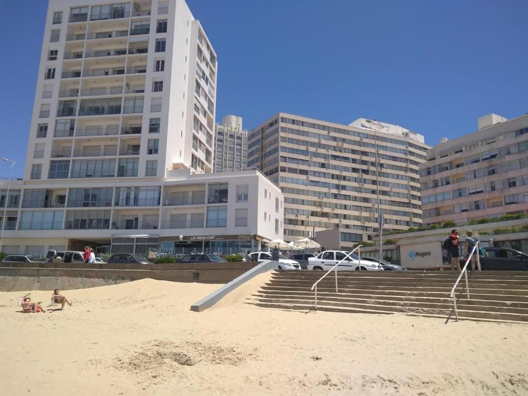 Punta Del Este Frente Al Mar Appartamento Esterno foto